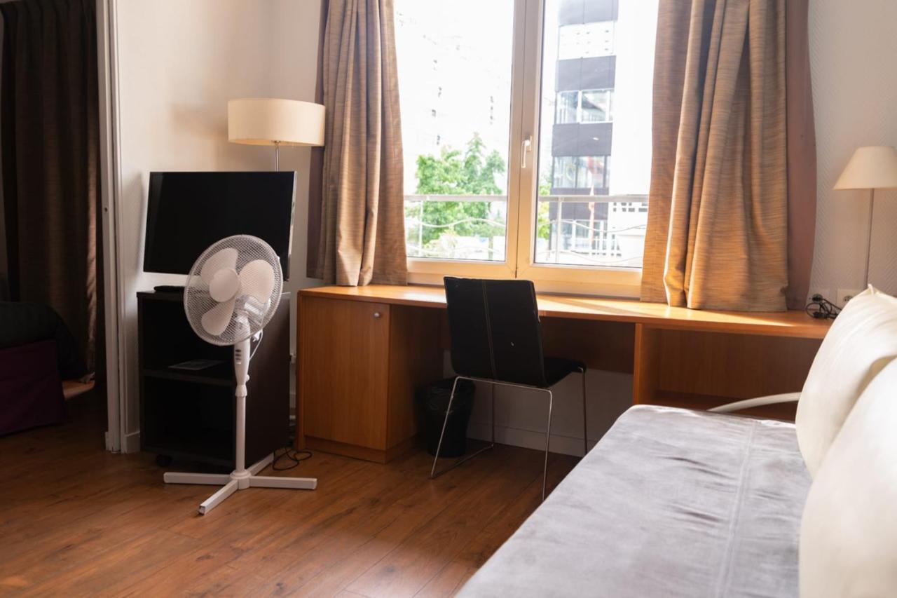Confortable Apartment Near Porte De Versailles Исси-ле-Мулино Экстерьер фото
